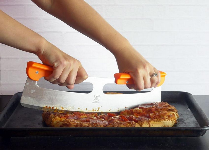 Why You Need A High-Quality Pizza Cutter Knife for Effortless Cuts