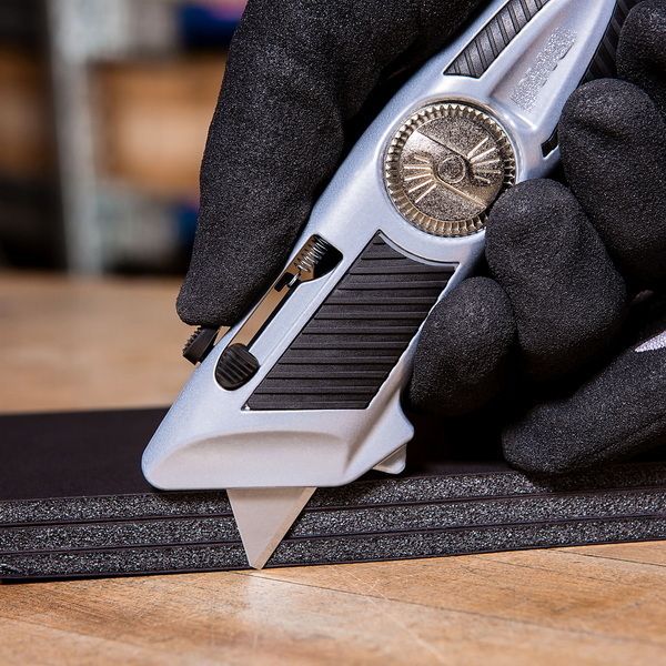 handy cutter knife.jpg