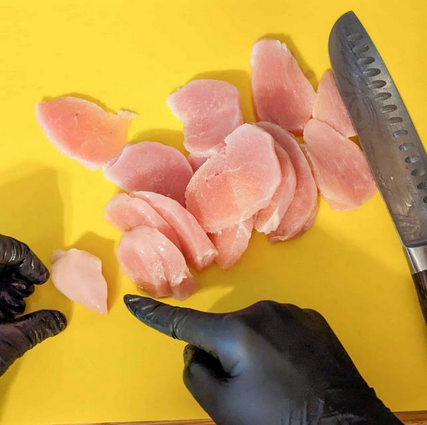The Best Chicken Cutter Knife for Fast And Efficient Meat Preparation 2