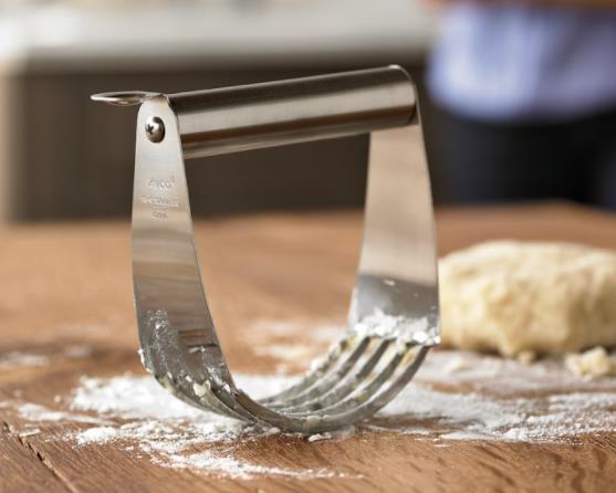 How Do Pastry Cutter Knives Improve My Baking Results.jpg