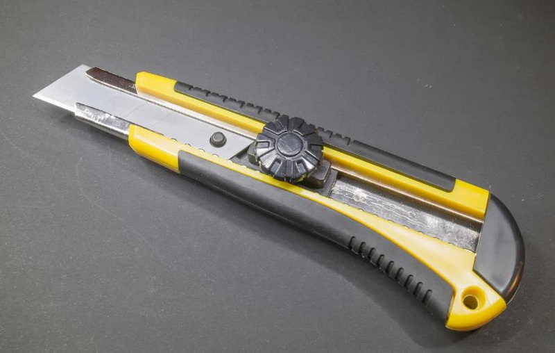 Choose The Best Box Cutter Knife at Target