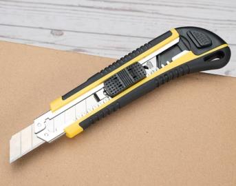 A Box Cutter Knife Near Me