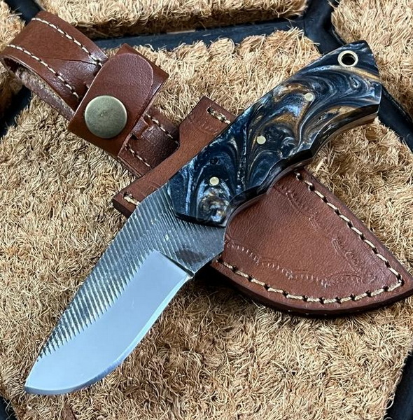 Why The Folding Bull Cutter Knife Is Perfect for Outdoor And Tactical Use