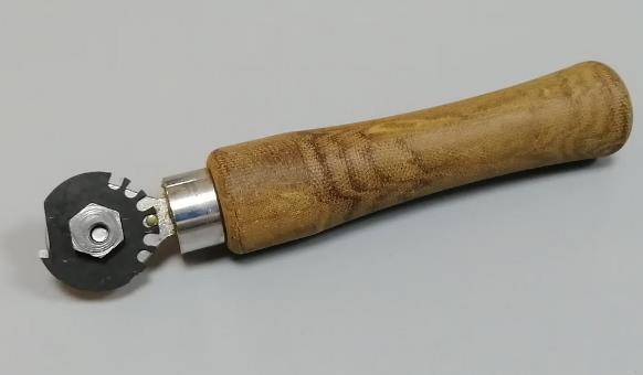 A High-Quality Conveyor Belt Cutter Knife 1