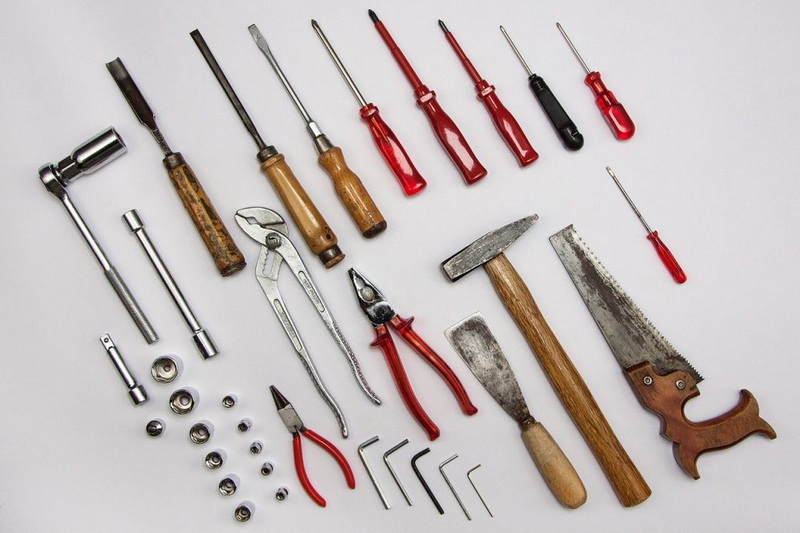 hand tools used for