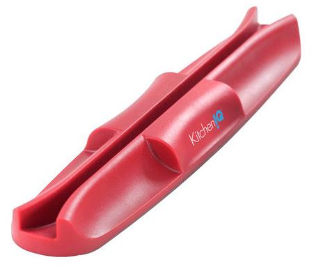 How To Sharpen A Pizza Cutter with A Knife Sharpener