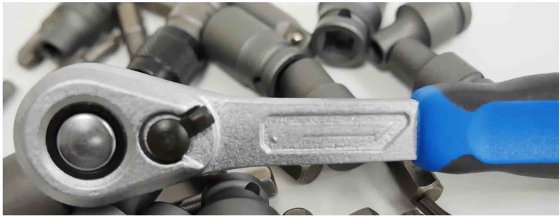 classify hand tools