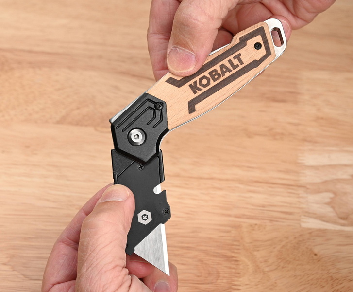 close stuck box cutter knife (2)