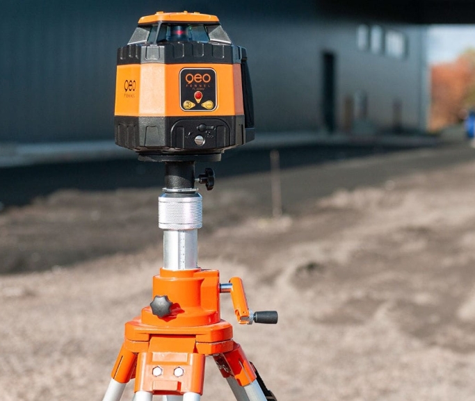 How To Use Rotary Laser Level (2)