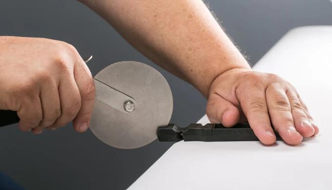 Can You Sharpen A Pizza Cutter with A Knife Sharpener