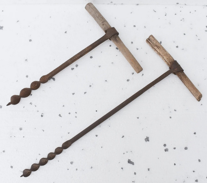 different granite with hand tools