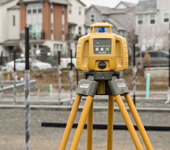 pittsburgh motorized yellow rotary laser level kit_2